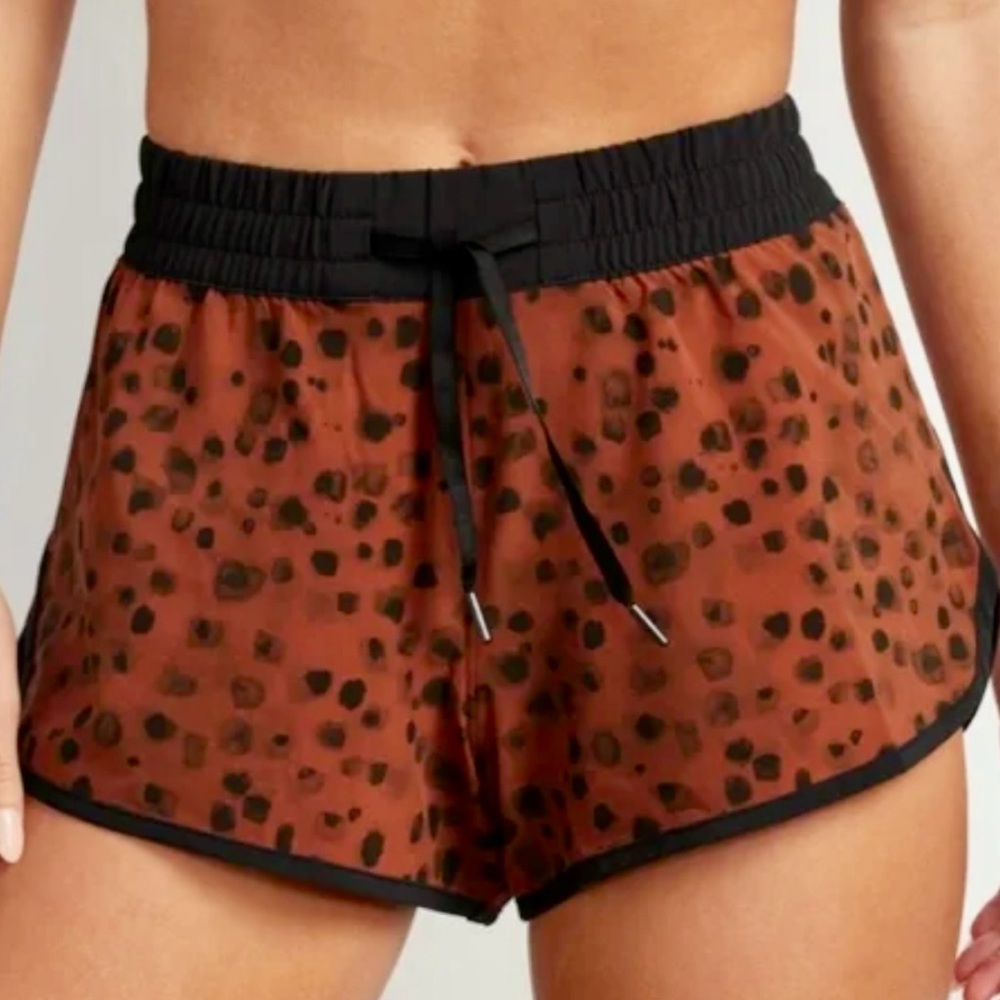 Stori Athletic Shorts View 2